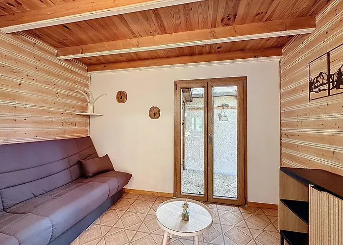 Holiday home La Parenthese De La Meuse *