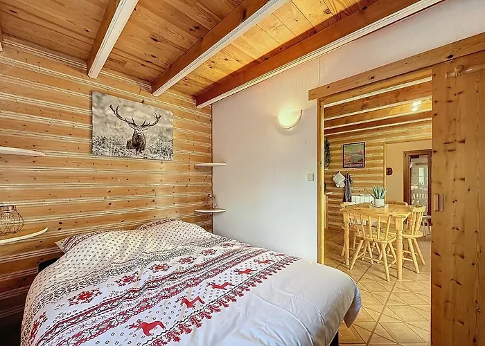 Holiday home La Parenthese De La Meuse