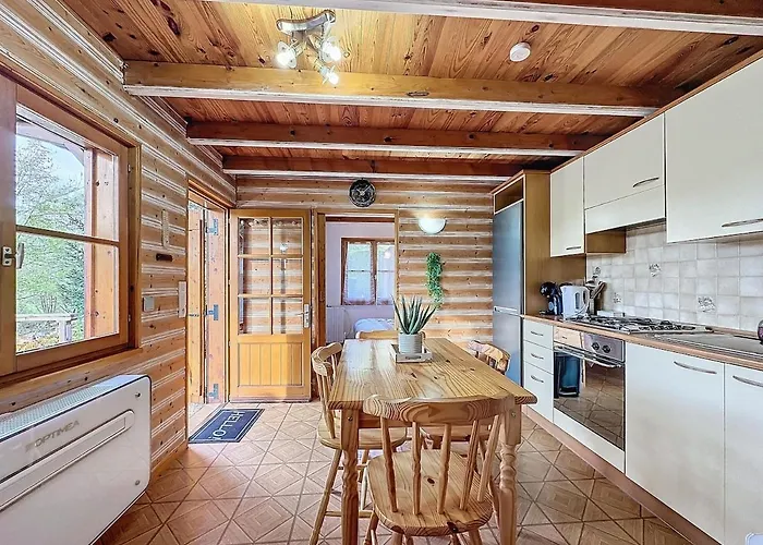 La Parenthese De La Meuse Holiday home *